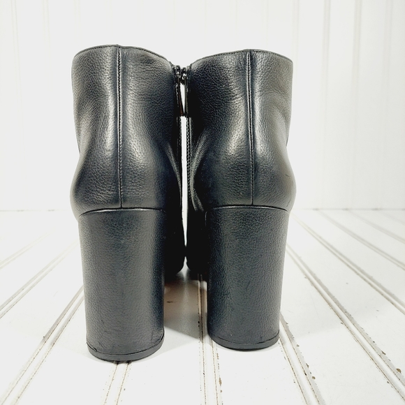 Michael Kors Black Leather Slip On Side Zip Block Heel Ankle Boots D856 - Picture 6 of 14